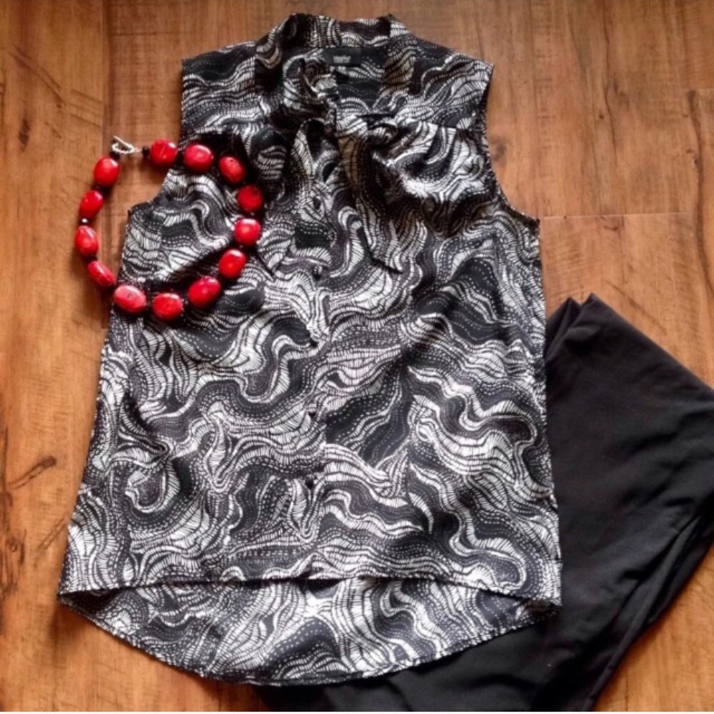 Mossimo Black / White Tie Top Button Down Blouse